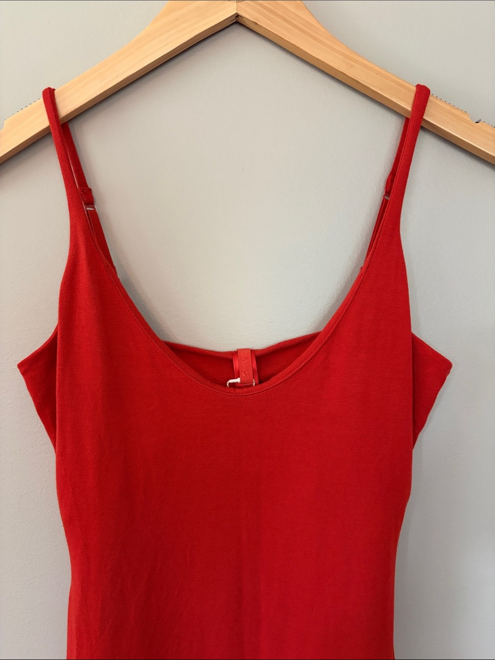 SKIMS Smooth Lounge Skimpy
Scoop Neck Maxi Dress Terra Cotta Small Rust Orange - Picture 2 of 7